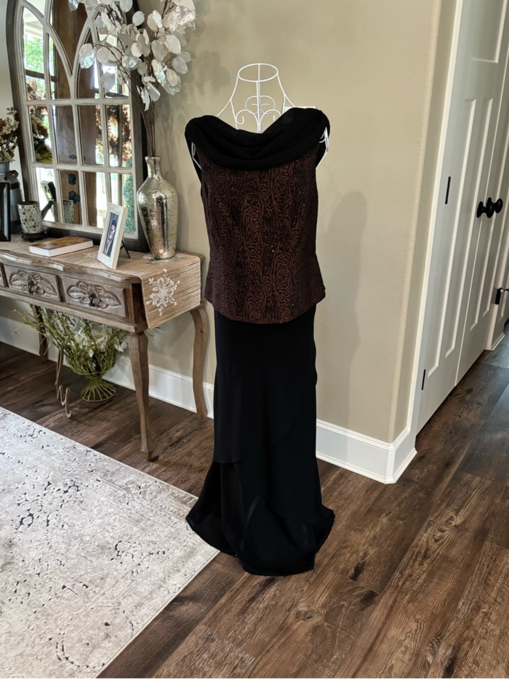Joseph Ribkoff 2 piece formal.